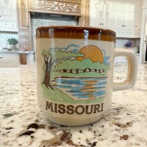 Missouri Scenic Ceramic Mug with Brown Rim